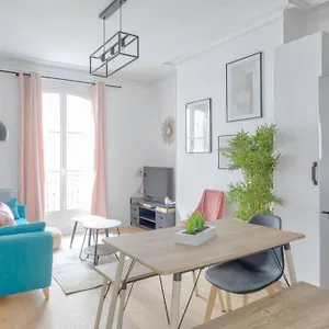 Apartment Roquette Charming Near Bastille - 6p, Paris