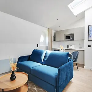 Cmg Voltaire Nation Apartment