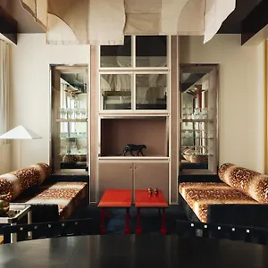 Appartamento Pied A Terre Oberkampf, Parigi