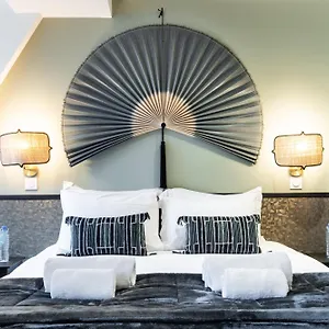 Sweett - Bastille Apartment