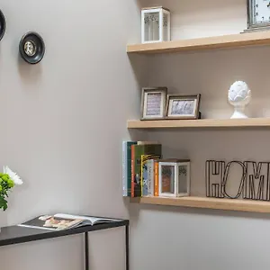 Apartment Bastille Liberte, Paris